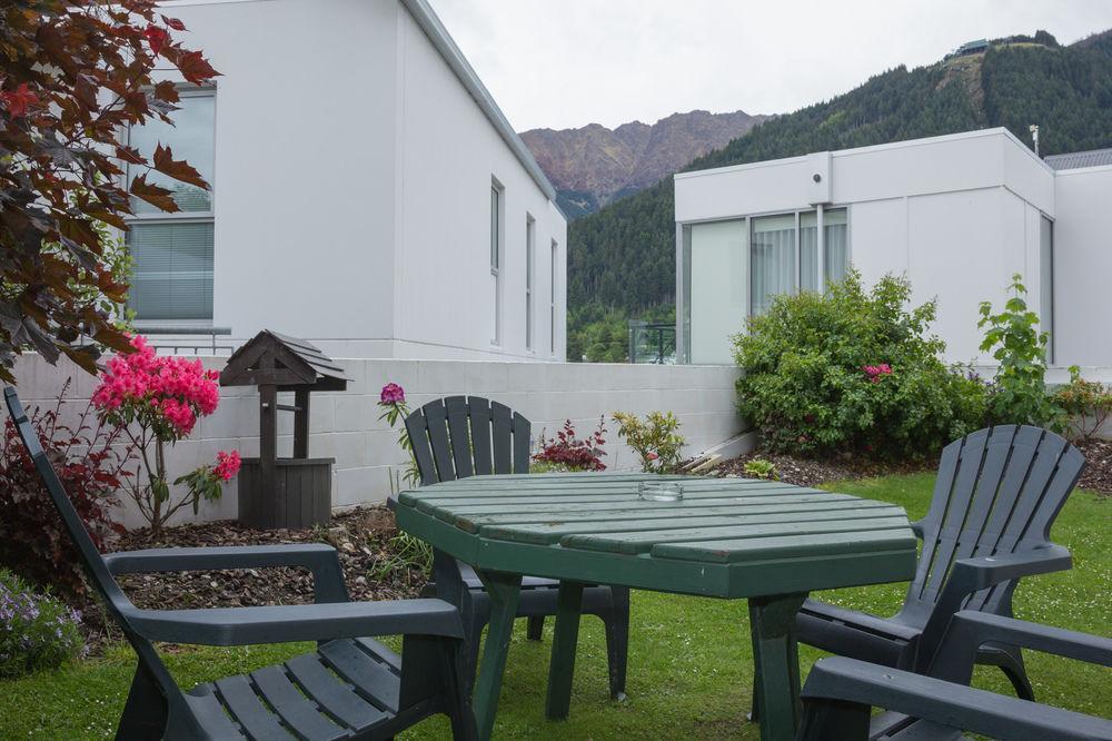 Caples Court Motel & Apartments Κουίνσταουν Εξωτερικό φωτογραφία