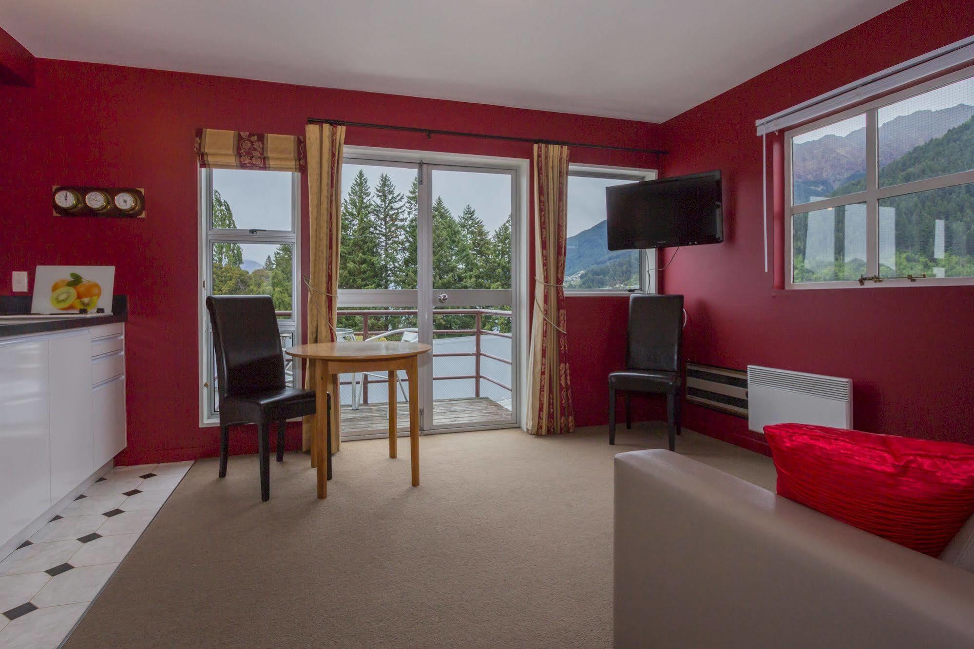Caples Court Motel & Apartments Κουίνσταουν Εξωτερικό φωτογραφία